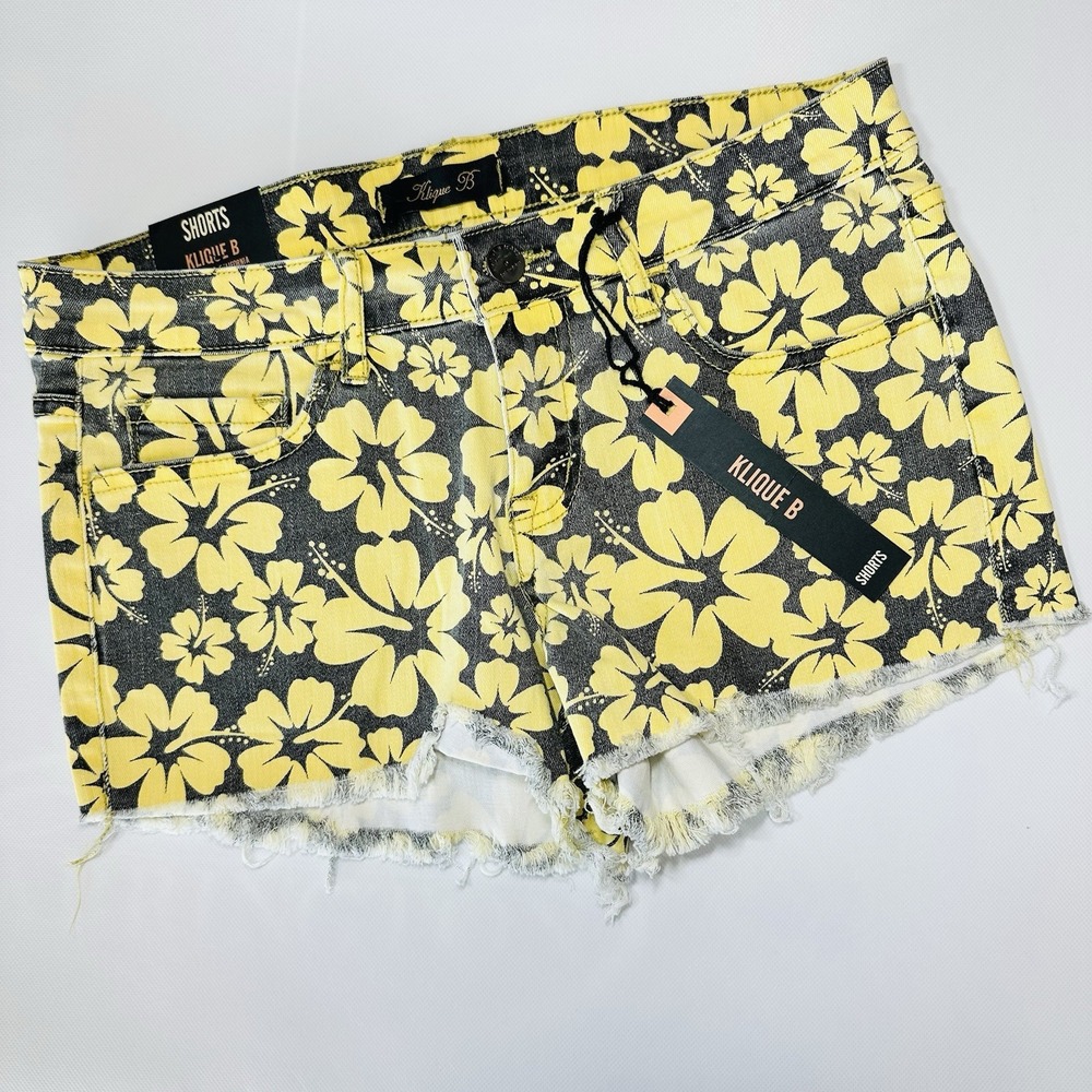 Klique B Yellow Floral Denim Shorts Women's Size M NWT Raw Hem Stretch